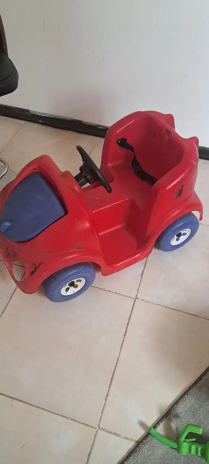 ماشین بزرگ بسیار محکم|اسباب‌‌بازی|فولادشهر, C6|دیوار