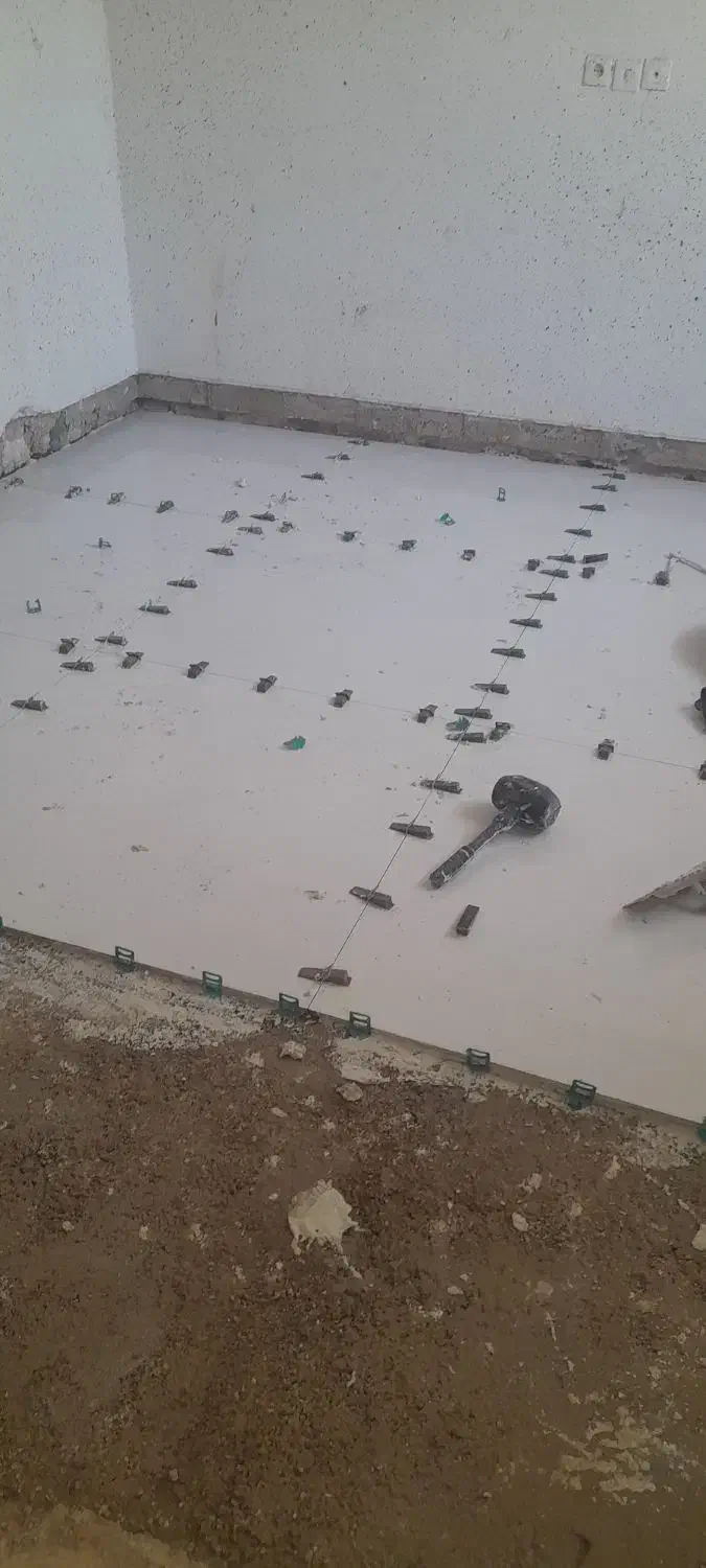 بنای کاشی وسرامیک کار حرفه ای|خدمات پیشه و مهارت|شیراز, کاراندیش|دیوار