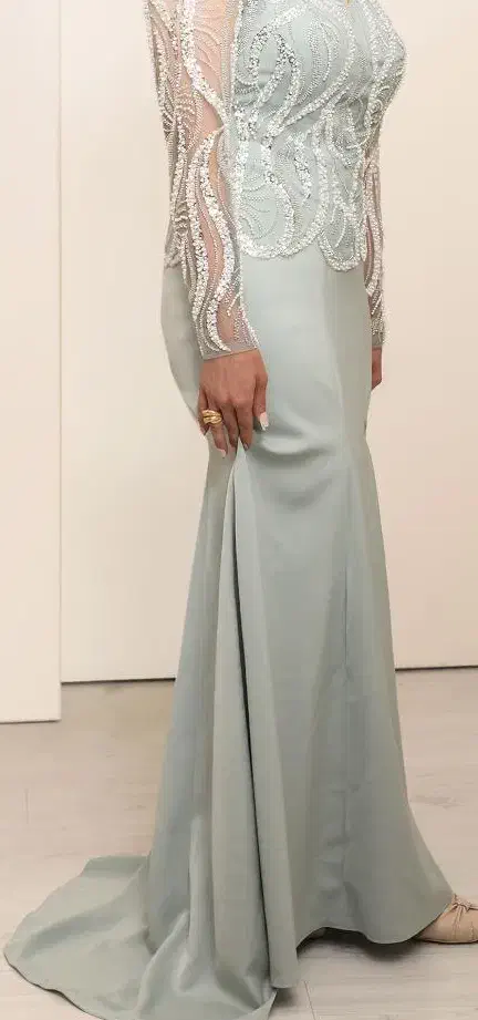 پیراهن مجلسی|لباس|قم, باجک سه|دیوار