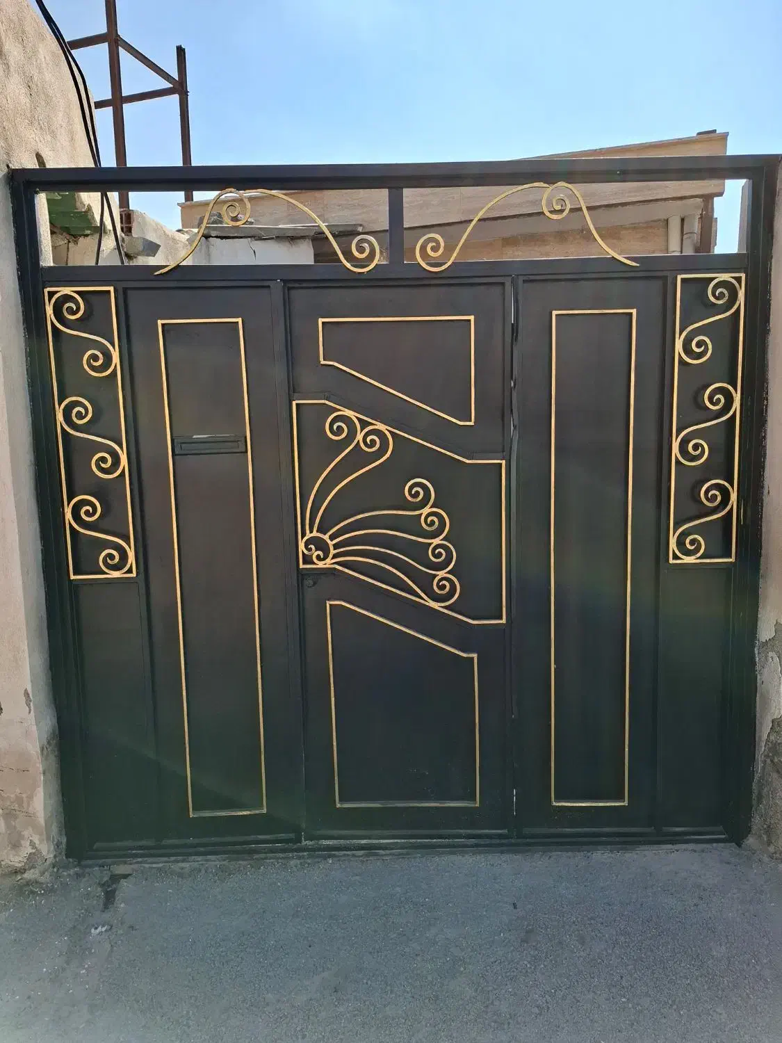 فروش خانه درمحله بهشت زهرا خیابان صادقی|فروش خانه و ویلا|اردبیل, |دیوار