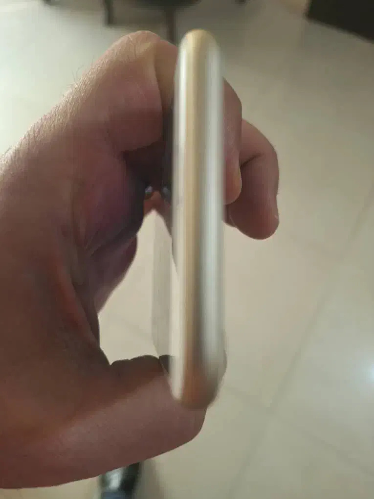 آیفون 7 128 گیگ طلایی|موبایل|تهران, دریا|دیوار