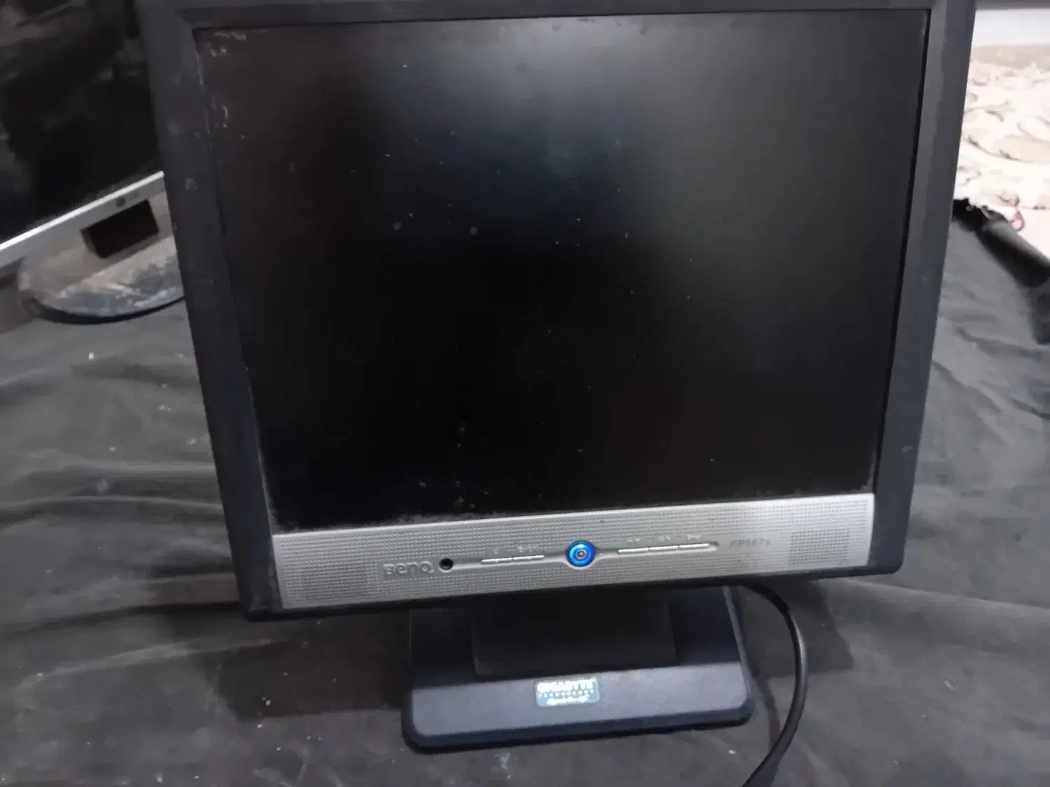 سه عدد مانیتور LG|رایانه رومیزی|کردکوی, |دیوار