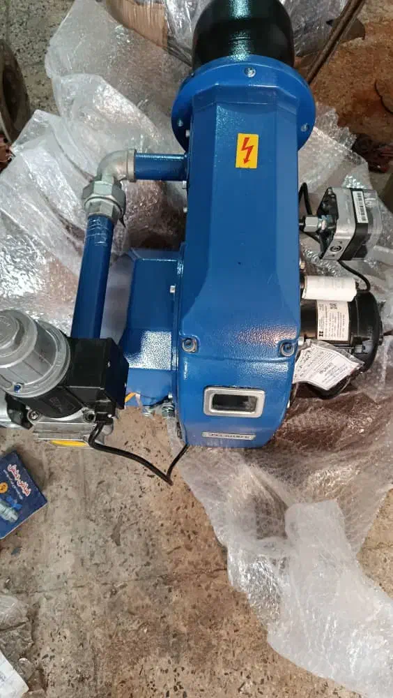 گازی سیصد هزار ایران آکبند|آبگرمکن، پکیج، شوفاژ|دامغان, |دیوار