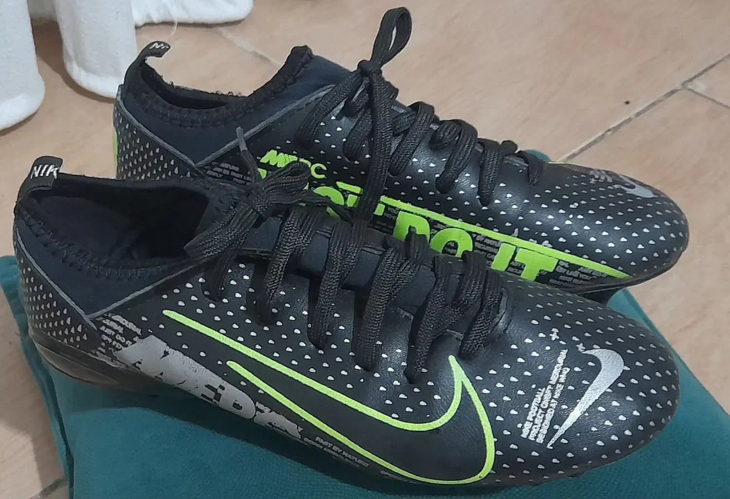 کتونی استوک ۳۸|کیف، کفش، کمربند|لاهیجان, لیالستان|دیوار