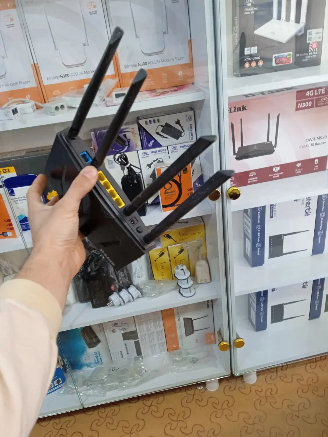 مودم سیم کارتی دیلینک با طرح یکساله(شیرازیان)|مودم و تجهیزات شبکه|نیشابور, فردوس شمالی|دیوار