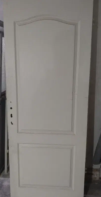 دربهای اتاق ورودی وسرویسوچند عدد حفاظ اهنی|مصالح و تجهیزات ساختمان|تهران, مهرآباد جنوبی|دیوار