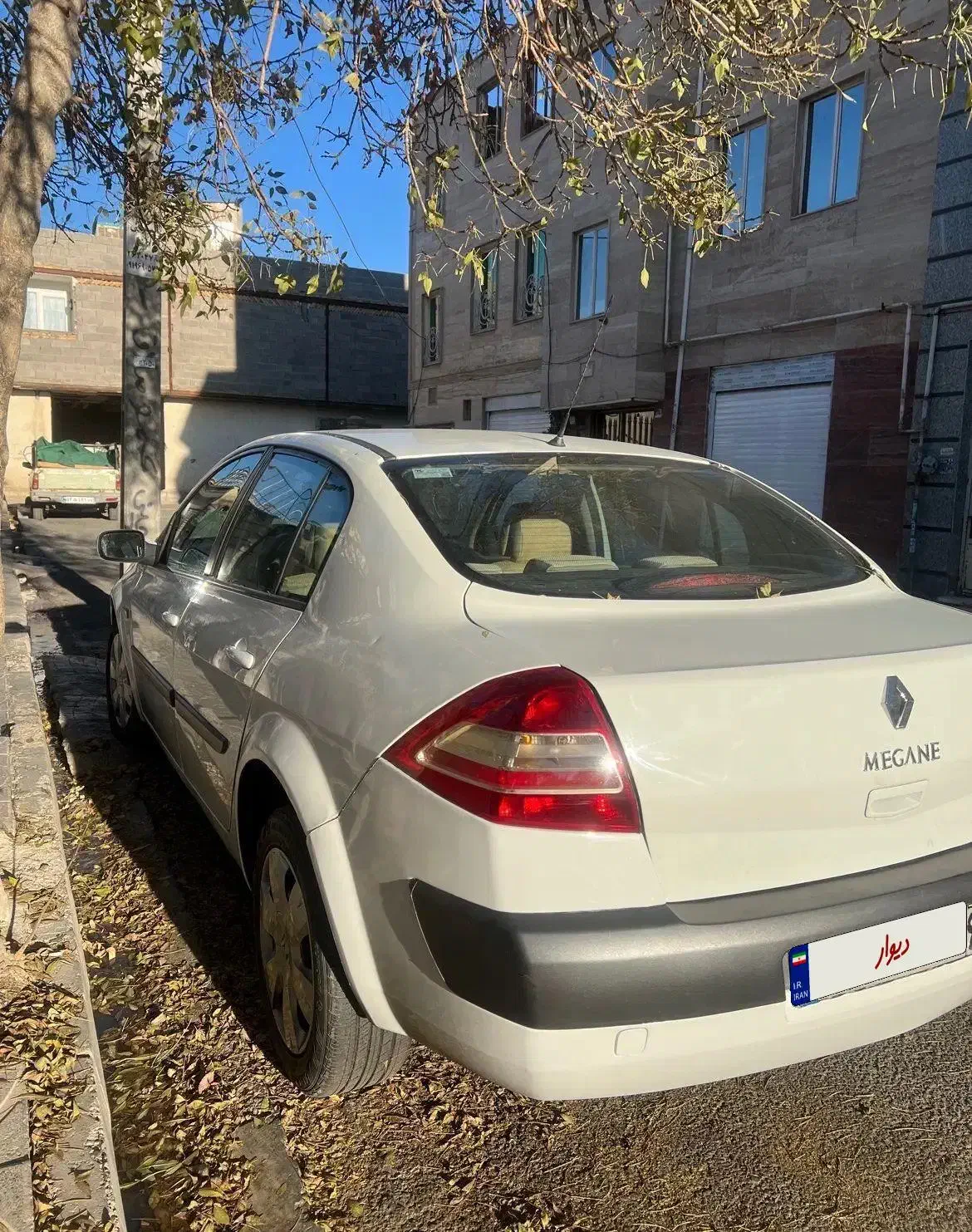 مگان ۹۱ دنده دستی ۱۶۰۰|خودرو سواری و وانت|کرج, کوی مهر|دیوار