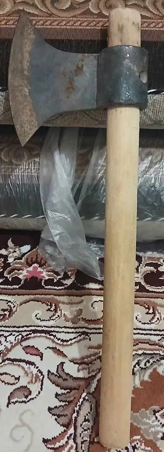 تبر سالم|ابزارآلات|ورامین, ورامین|دیوار