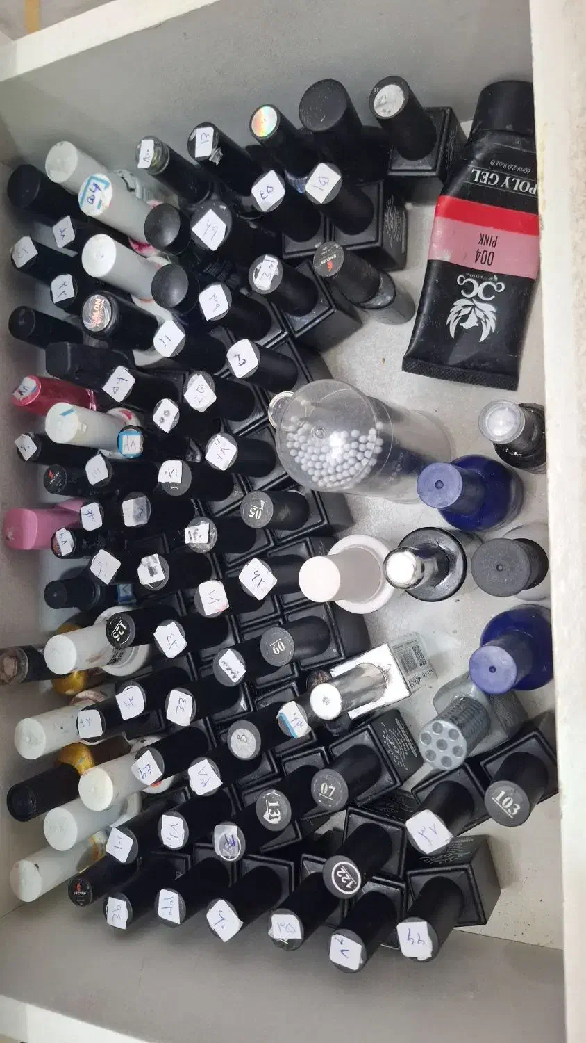 لاک ناخون سالنی|آرایشی، بهداشتی، درمانی|تایباد, |دیوار