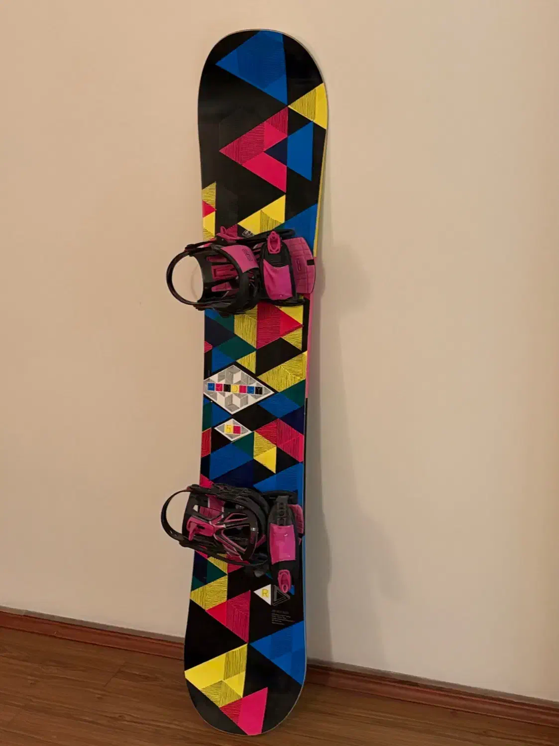 اسکی برد elan|ورزش‌های زمستانی|تهران, امانیه|دیوار