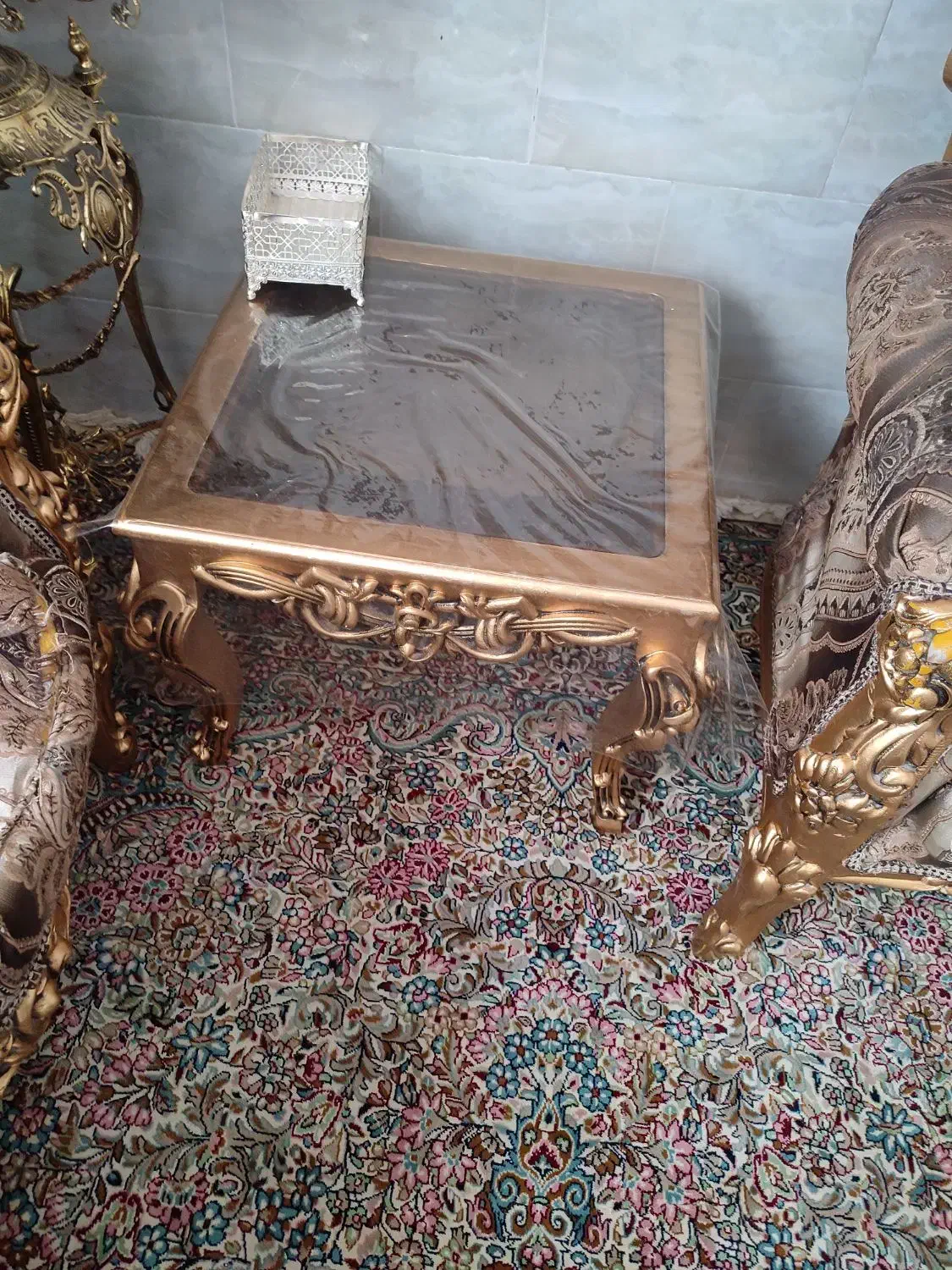 مبل سلطنتی|مبلمان خانگی و میز عسلی|بم, |دیوار