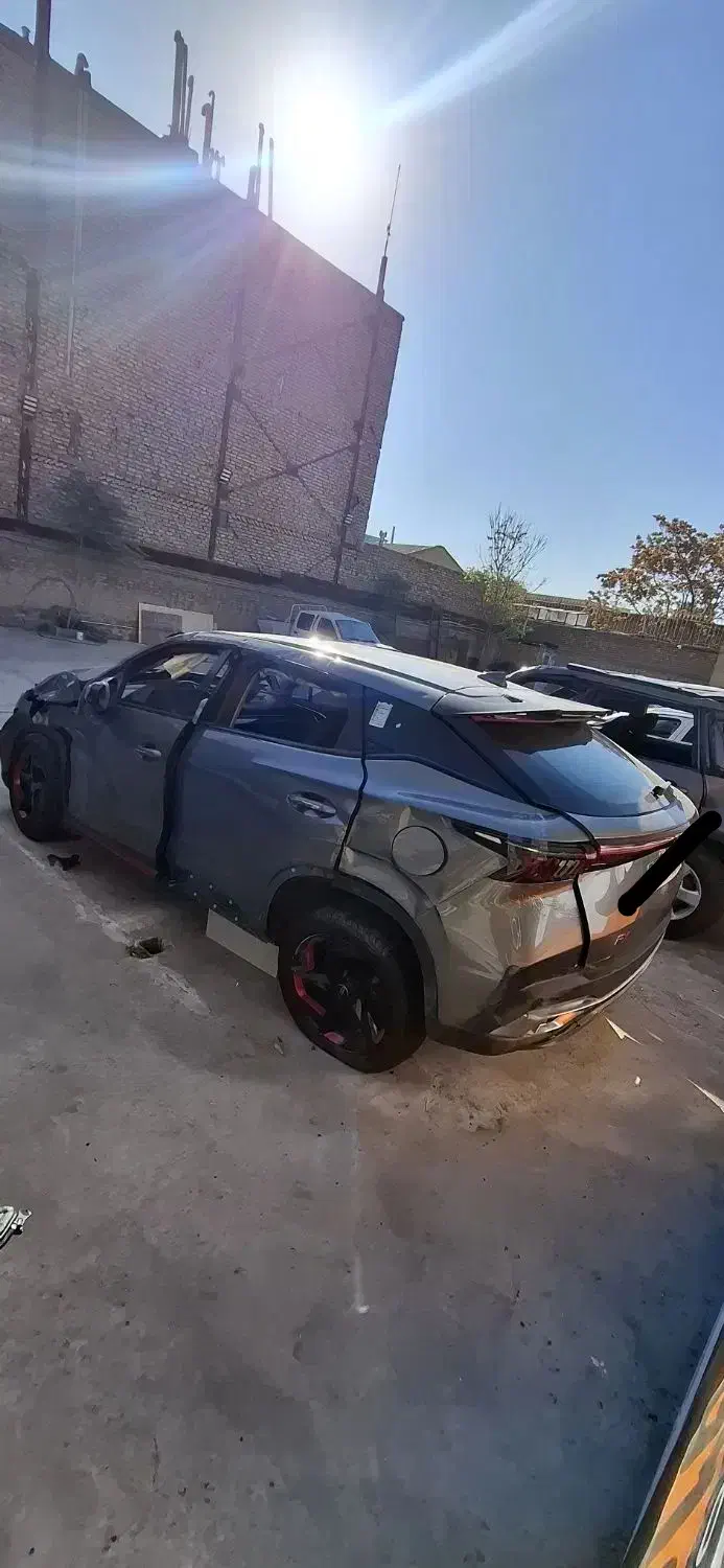 فونیکس FX مدل 1402 / تصادفی|خودرو سواری و وانت|مشهد, هنرستان|دیوار