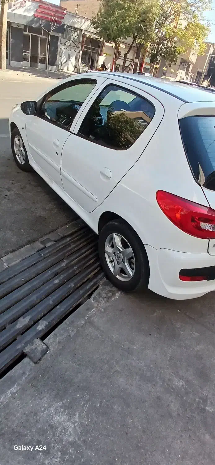 ۲۰۷ دندهای فنی عالی بیمه ۱۰ ماه نقد اقساط|خودرو سواری و وانت|تبریز, |دیوار