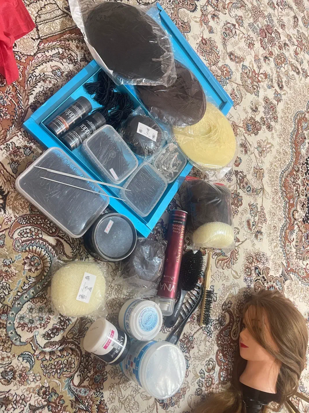 شینیون وسایل خودمه میفروشم همشون سالمن|آرایشگاه و سالن‌های زیبایی|اردبیل, |دیوار