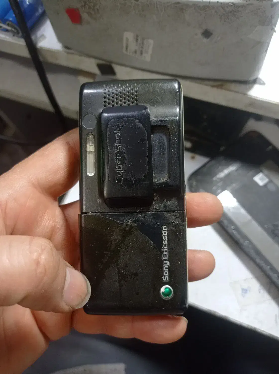 گوشی سونی اریکسون k800|موبایل|قم, شهرک امام حسین|دیوار