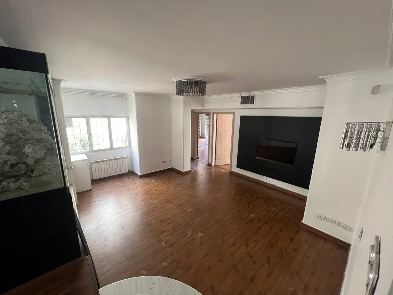 ویلا ۳۰۰ متر شهرک غرب ۴ خواب