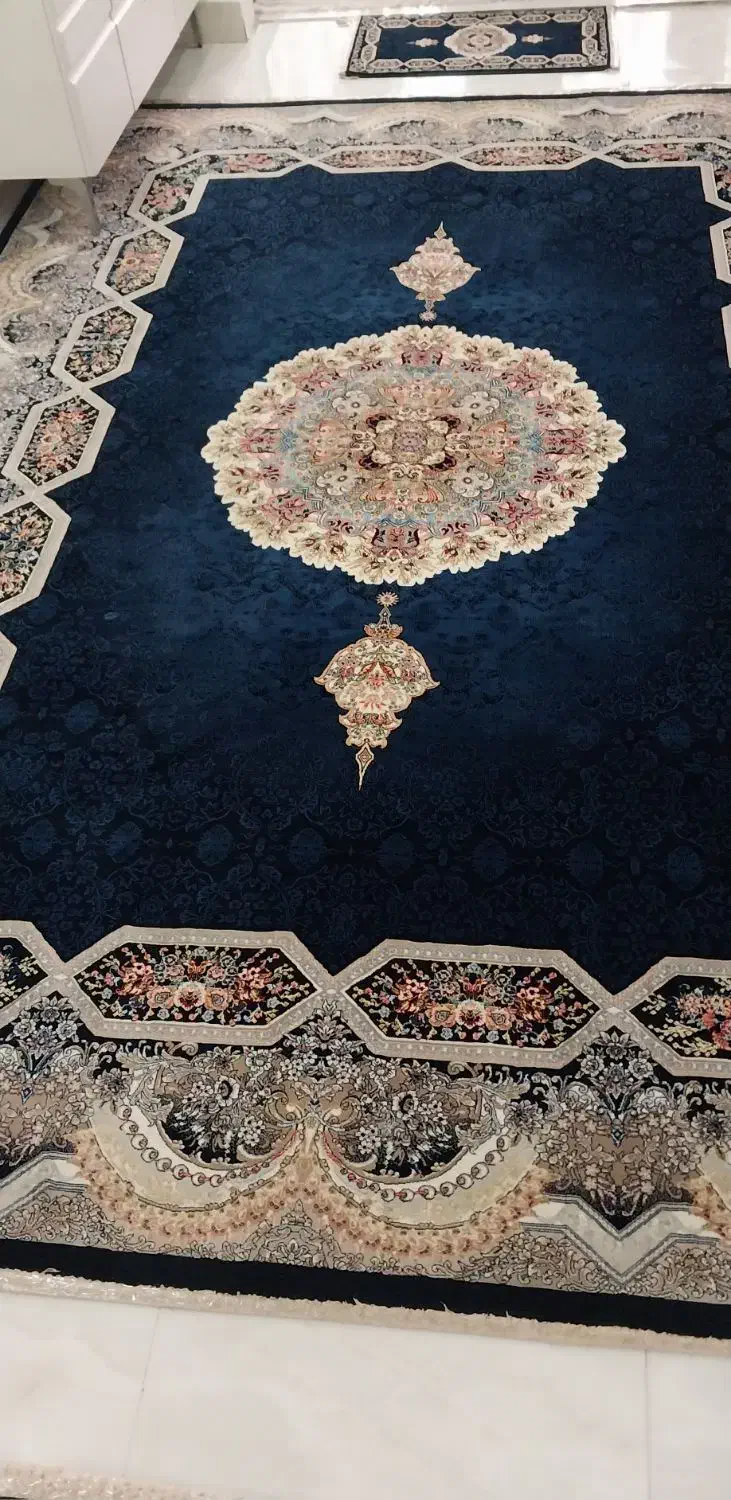 فرش هالیدی|فرش|نسیم‌شهر, |دیوار