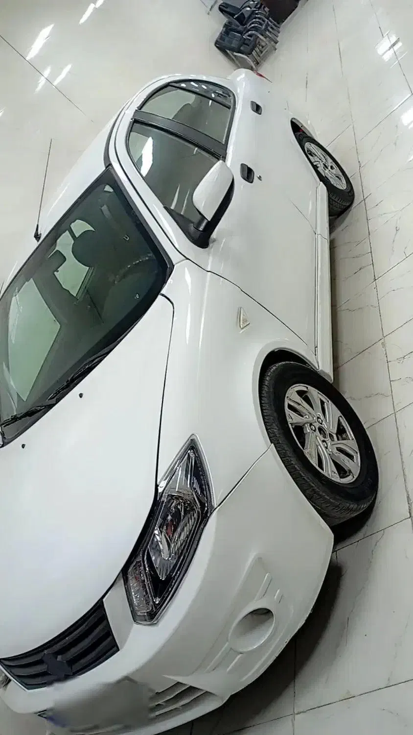 ساینا سفید مدل ۹۷|خودرو سواری و وانت|یزد, |دیوار