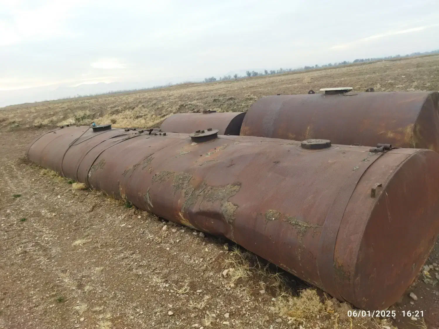 تانکر های ۶هزار و۳۰هزار مخصوص گازوئیل و آب|مصالح و تجهیزات ساختمان|تاکستان, |دیوار