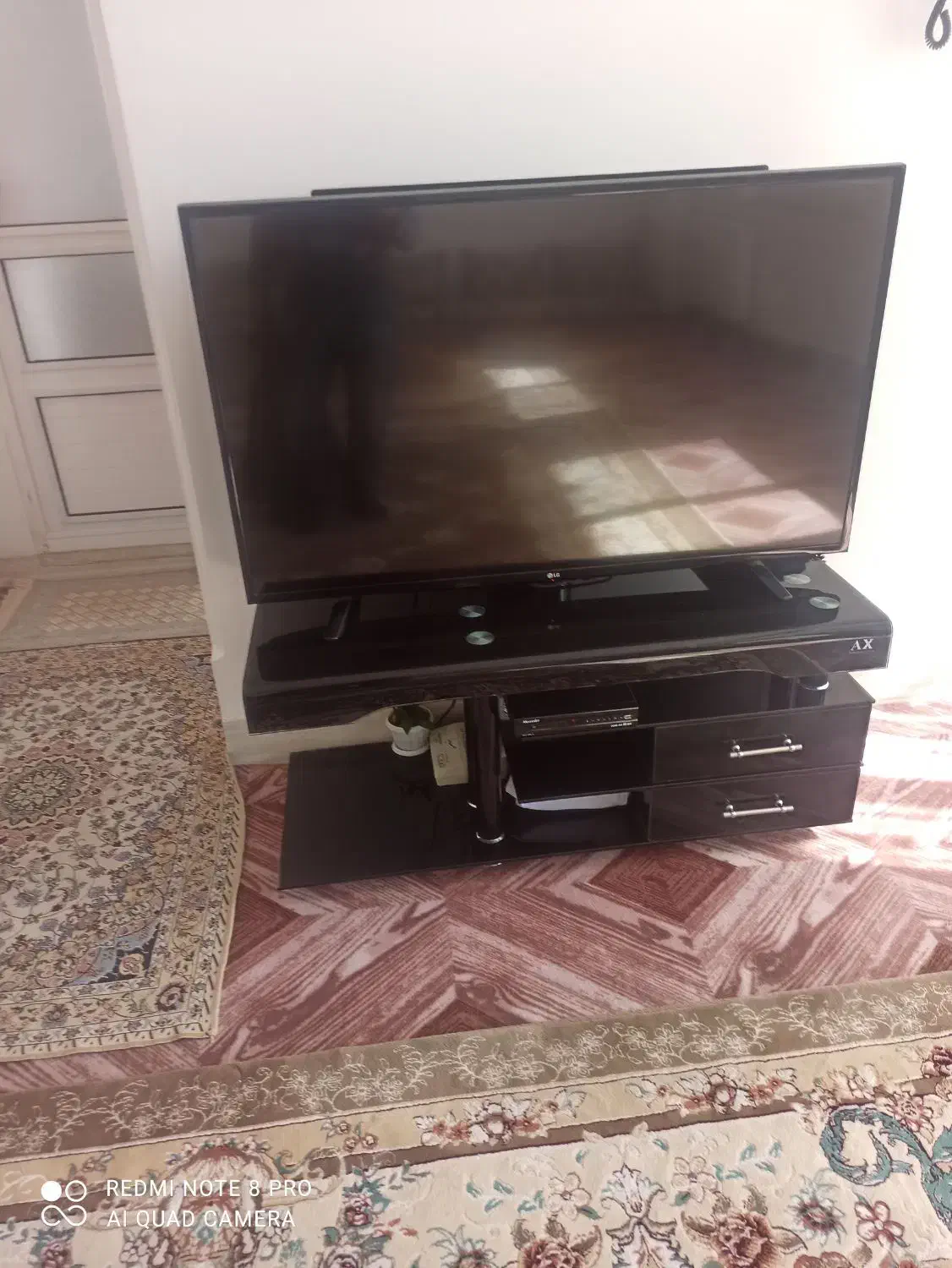 تلویزیون 32اینج LG|تلویزیون و پروژکتور|بروجن, |دیوار