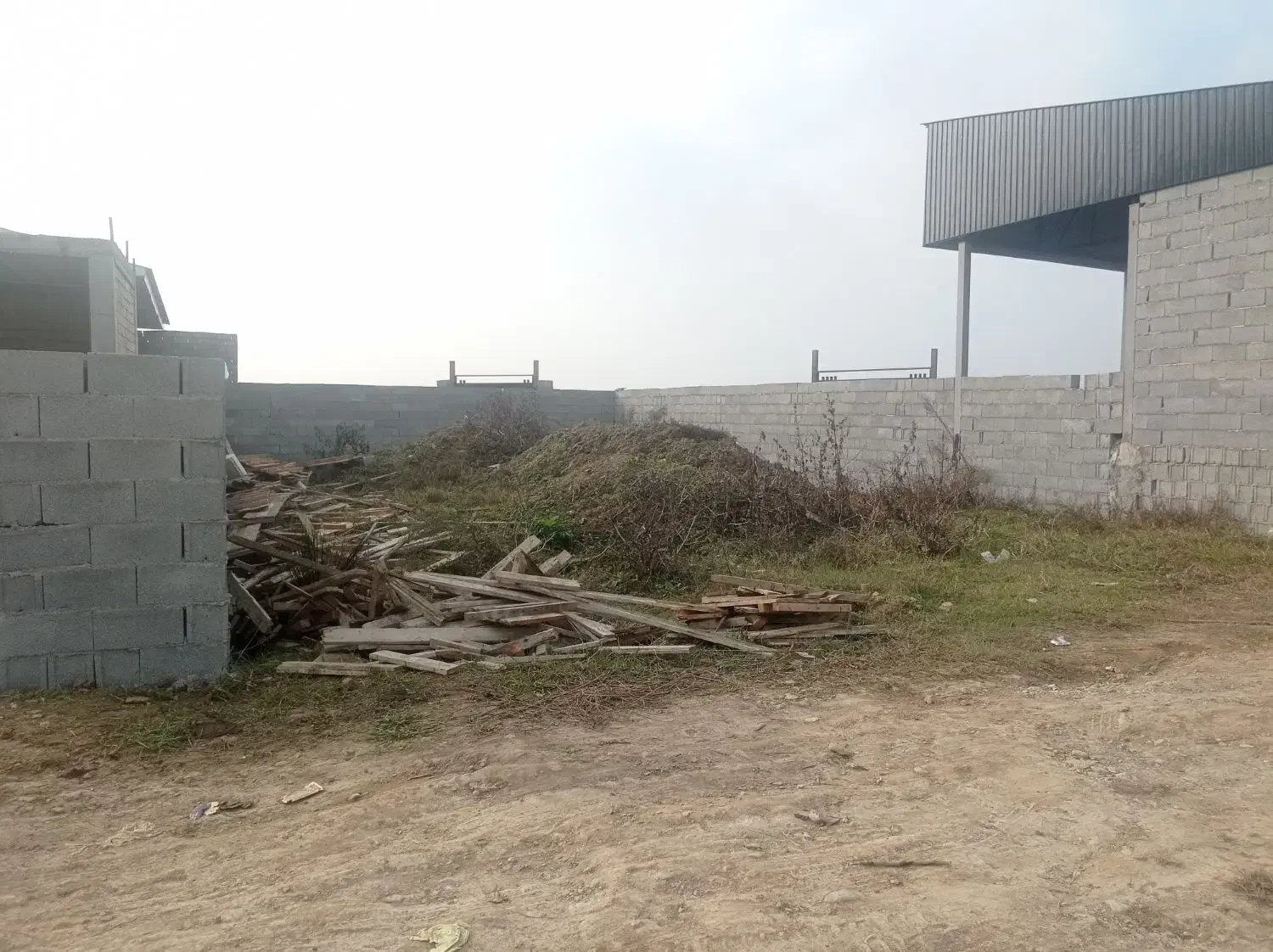 فروش پلاک 200متری شهرکی با پروانه ساخت|فروش زمین و ملک کلنگی|صومعه‌سرا, |دیوار