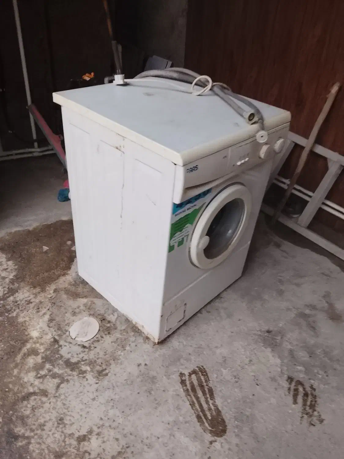 لباسشویی|ماشین لباسشویی و خشک‌کن لباس|کردکوی, |دیوار