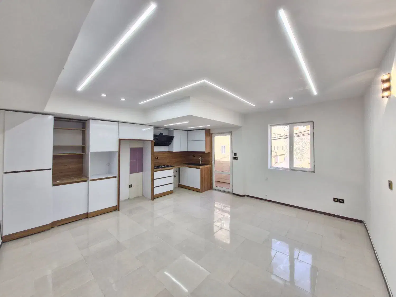 پشتیبانی ۵۰۰ فول لوکس کلید نخورده پارکینگ سندی|فروش آپارتمان|هشتگرد, فاز ۷ مهستان|دیوار