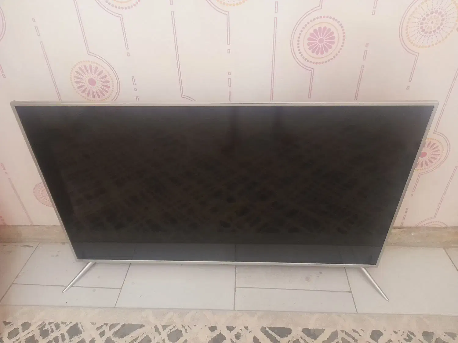 تلوزیون ۵۰ اینچ جی پلا|تلویزیون و پروژکتور|فردیس, شهرک ارم|دیوار