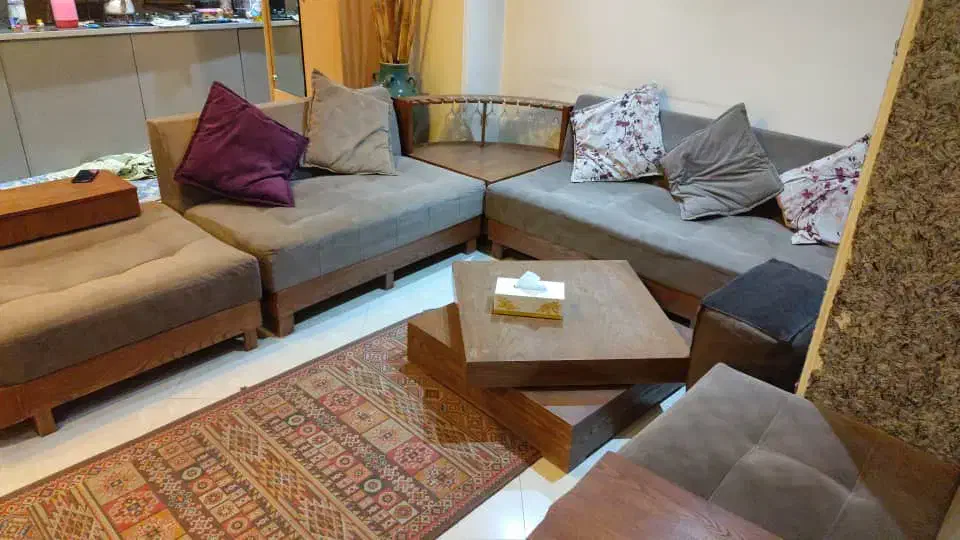 مبلمان ۷ نفره خارجی جنس خوب|مبلمان خانگی و میز عسلی|تهران, کاج|دیوار