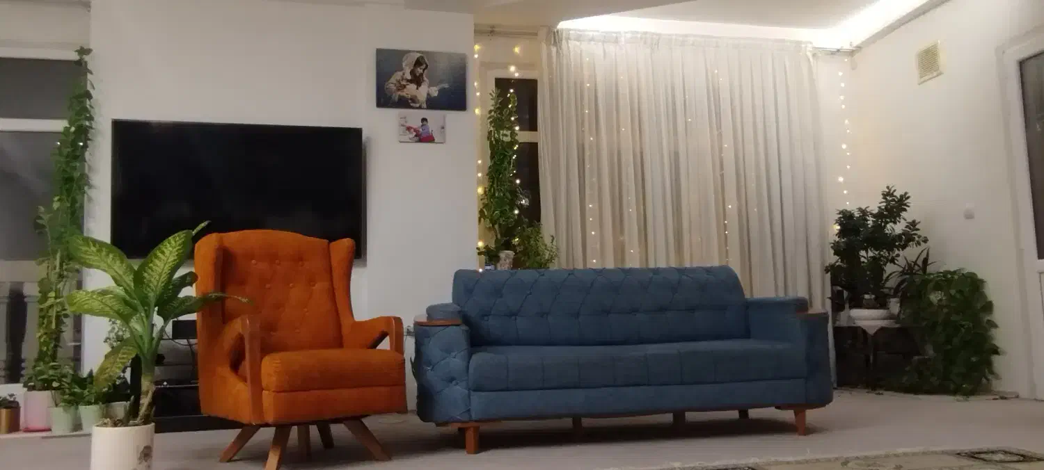 مبل 8 نفره چستر  ..دو عدد دو نفره دوعدد سه نفره به|مبلمان خانگی و میز عسلی|شیراز, فرهنگ شهر|دیوار