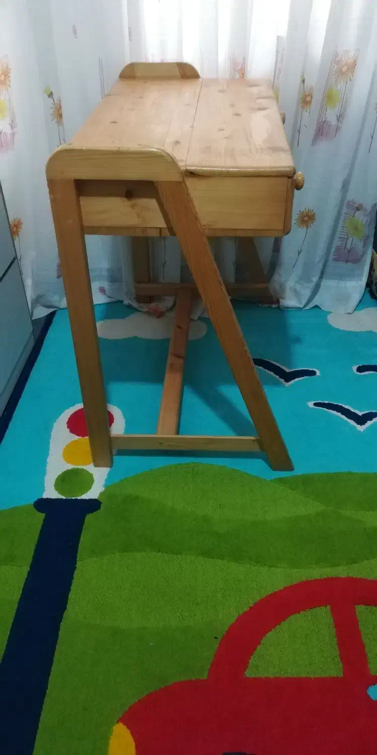 میز تحریر چوبی|میز تحریر و کامپیوتر|لاهیجان, کوی زمانی|دیوار