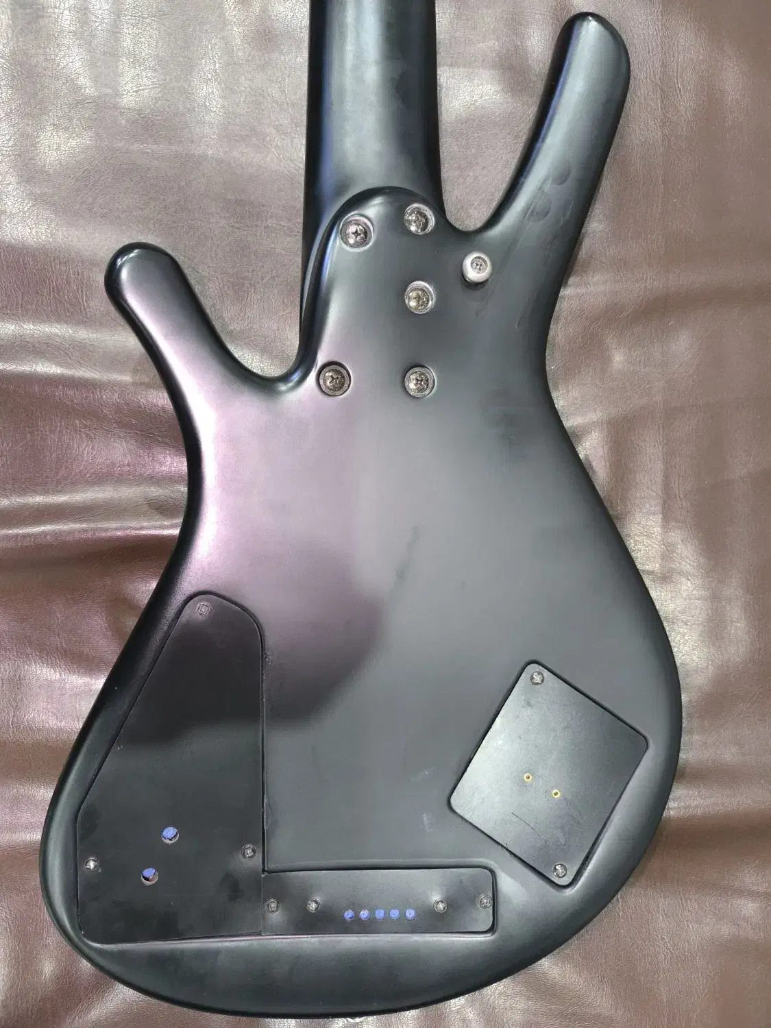 گیتار بیس ibanez|گیتار، بیس، امپلیفایر|شهریار, شهریار|دیوار