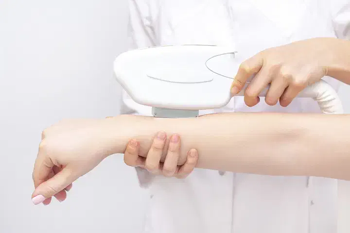 فرصت ویژه اجاره بخش لیزر در مرکز درمانی|استخدام درمانی، زیبایی، بهداشتی|اسلام‌شهر, شهرک واوان|دیوار