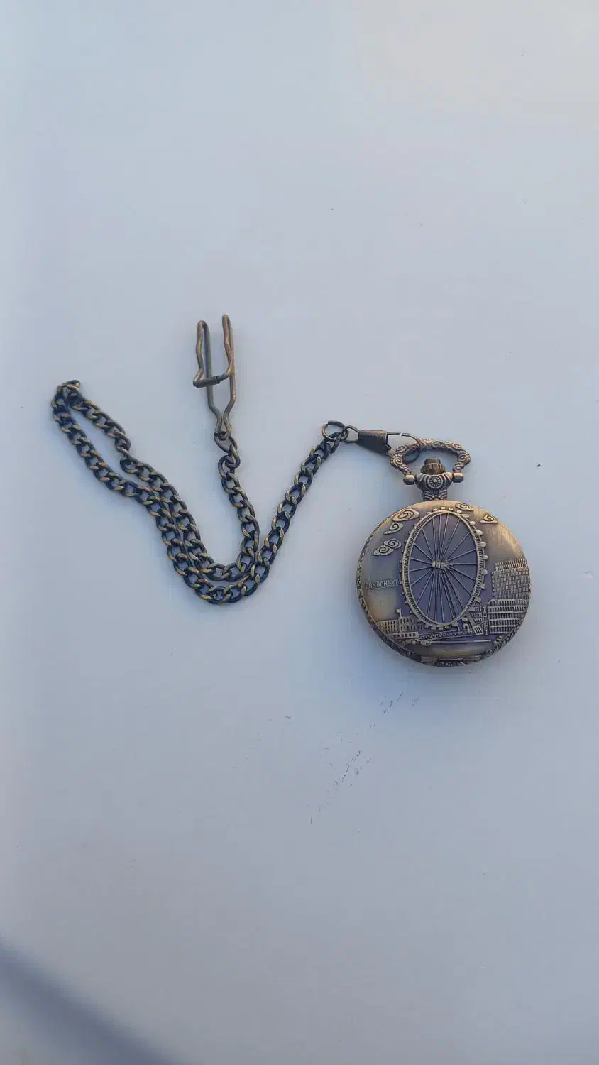 ساعت قدیمی|ساعت|بناب, |دیوار