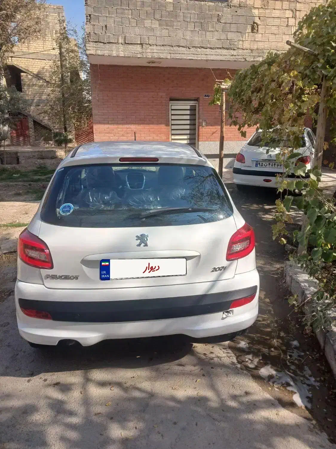 ۲۰۷|خودرو سواری و وانت|خمینیشهر, |دیوار