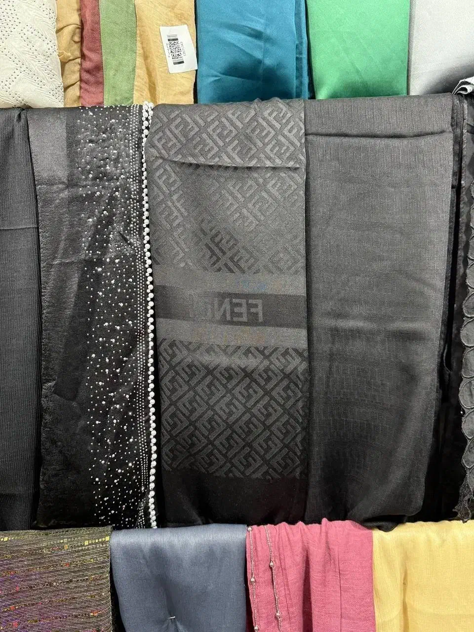 انواع شال و روسری لوکس|لباس|کوهدشت, |دیوار