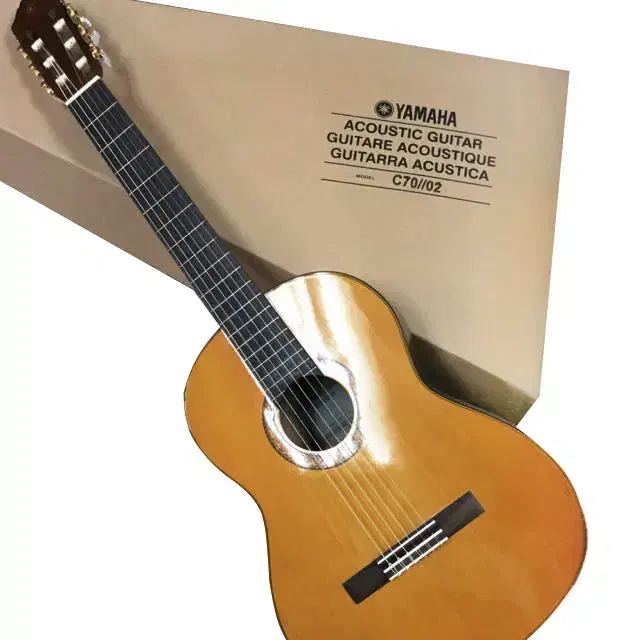 گیتاریاماهاc70|گیتار، بیس، امپلیفایر|اصفهان, تیران|دیوار