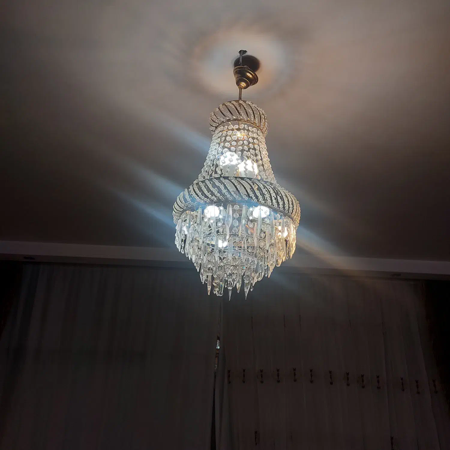 لوستر|لوستر و چراغ آویز|اصفهان, شاهزاده ابراهیم|دیوار