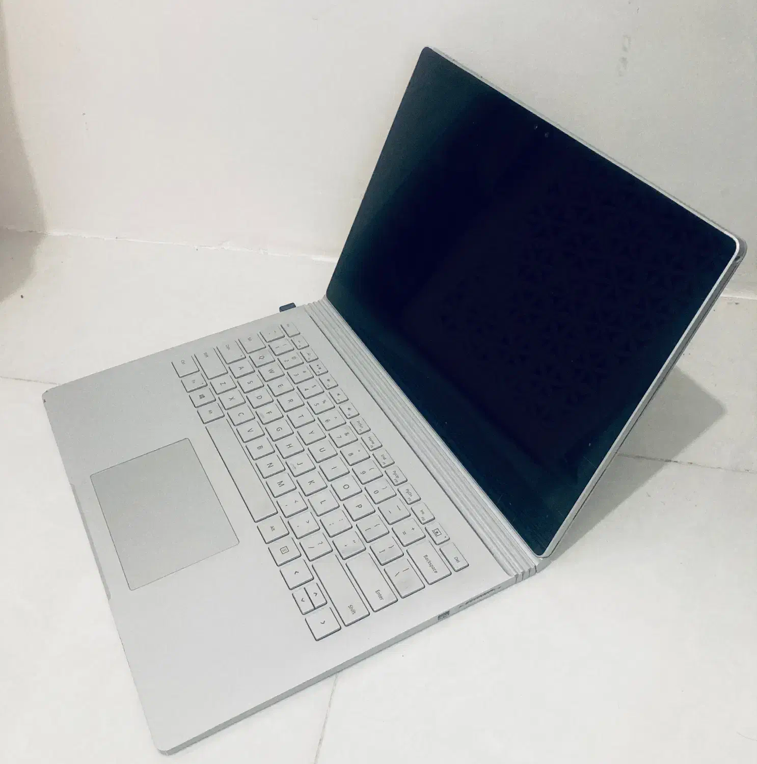 لپ تاپ سرفیس بوک یک|رایانه همراه|نسیم‌شهر, |دیوار