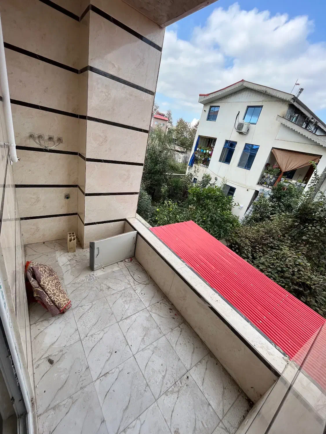 فروش آپارتمانی ۹۶ متری|فروش آپارتمان|شفت, |دیوار