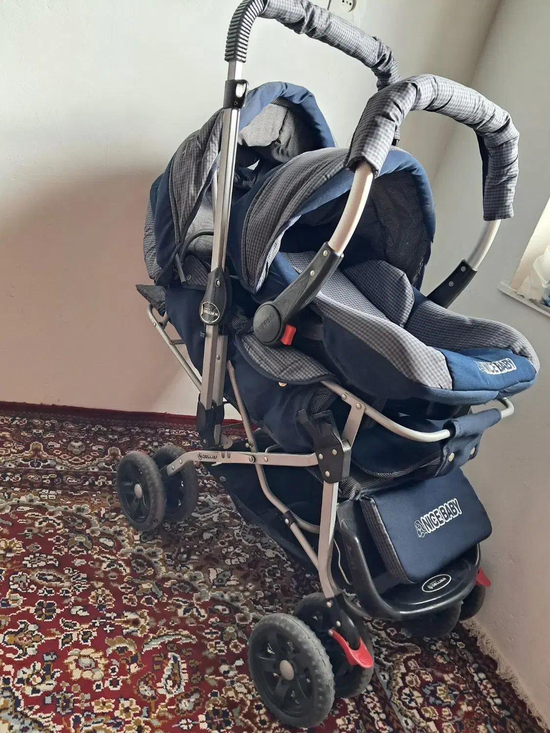 کالسکه و کریر|کالسکه و لوازم جانبی|اسفراین, |دیوار