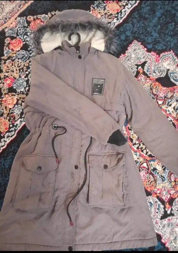 پالتو زنانه فقط  ۳۰۰|لباس|خلیل آباد, |دیوار