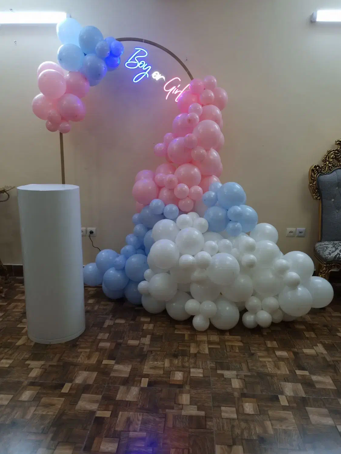 بادکنک آرایی و گل‌آرایی ویژه مراسم و تولد|خدمات پذیرایی، مراسم|ساوه, |دیوار