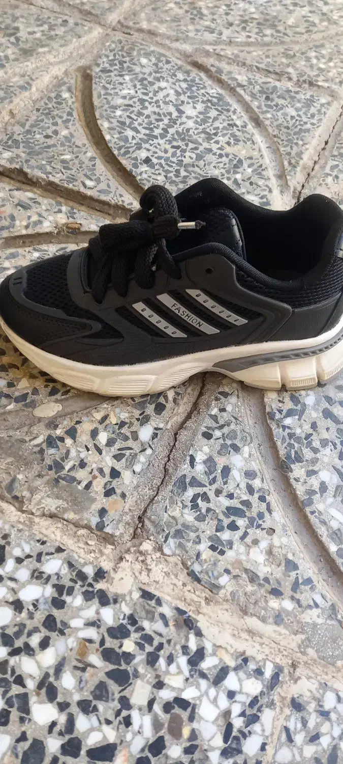 کتونی|کیف، کفش، کمربند|خرم‌آباد, |دیوار