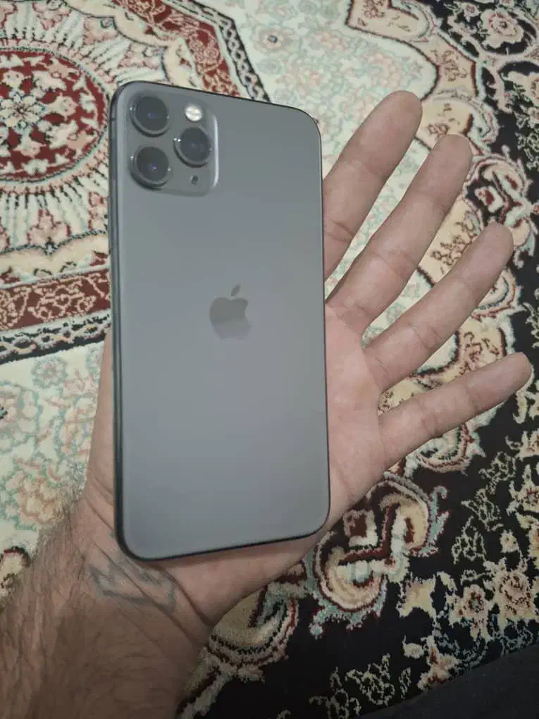 آیفون ۱۱ پرو فوق العاده تمیز|موبایل|شاهینشهر, شهرک گلدیس|دیوار