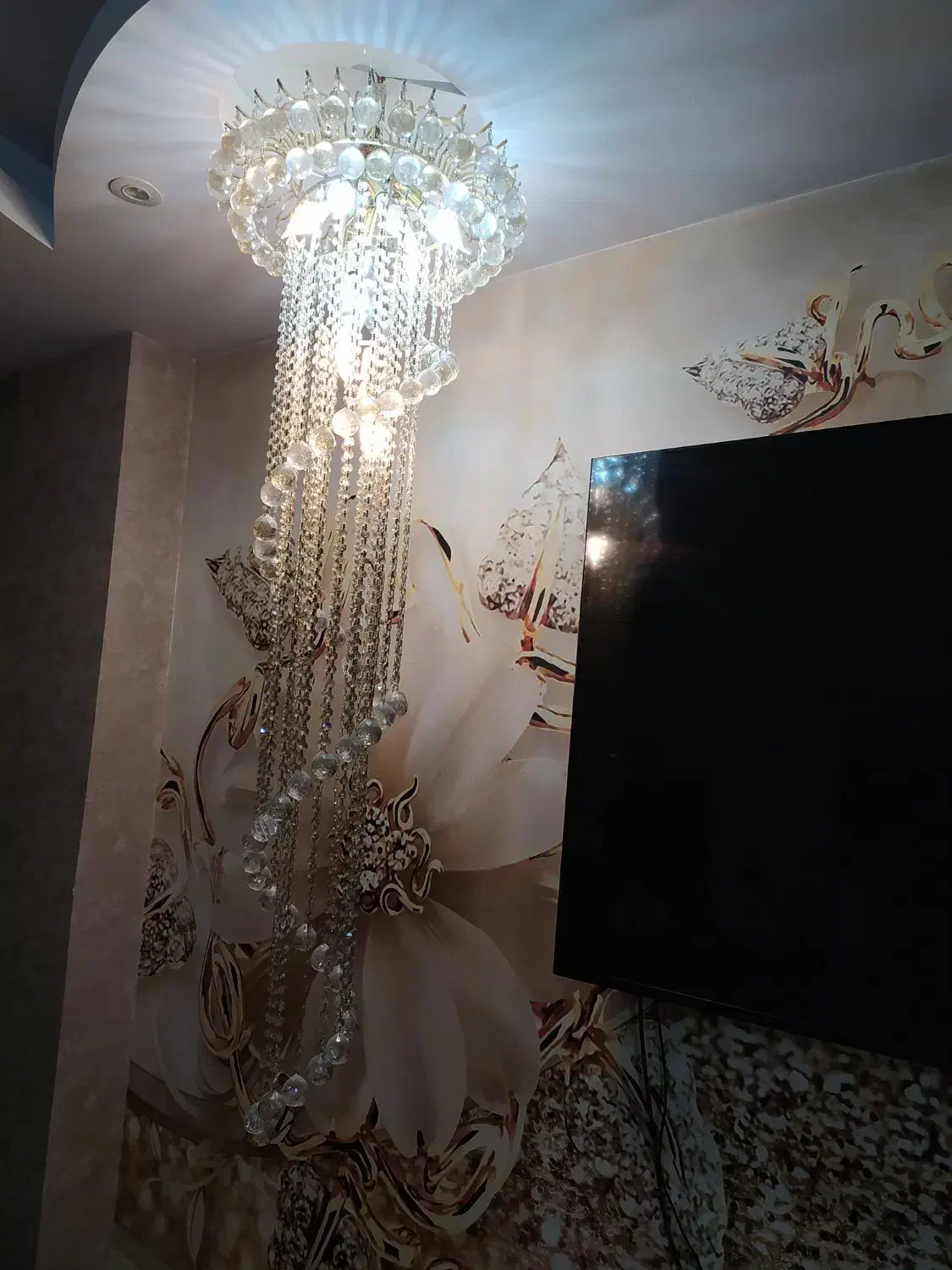 لوستر|لوستر و چراغ آویز|شهر ری, علایین|دیوار