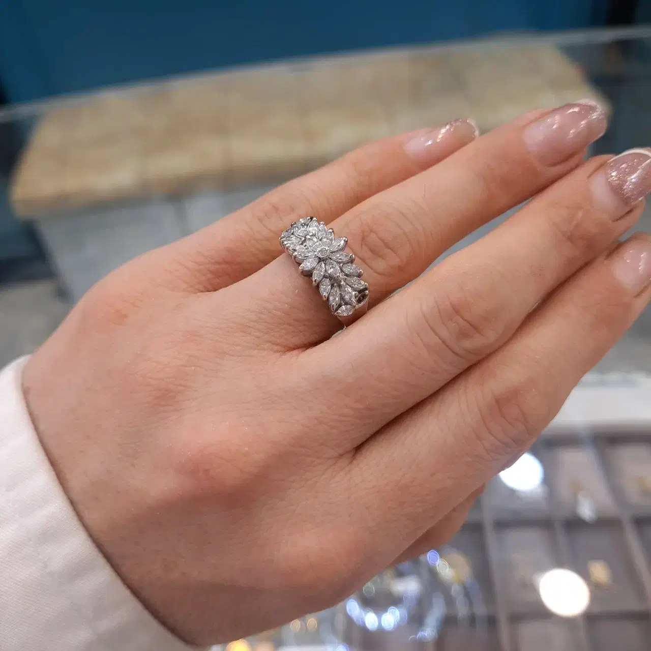 خریدطلا با نزدیک قیمت روی تابلو(طلا اجرت صفردرصد)|جواهرات|تهران, صد دستگاه|دیوار