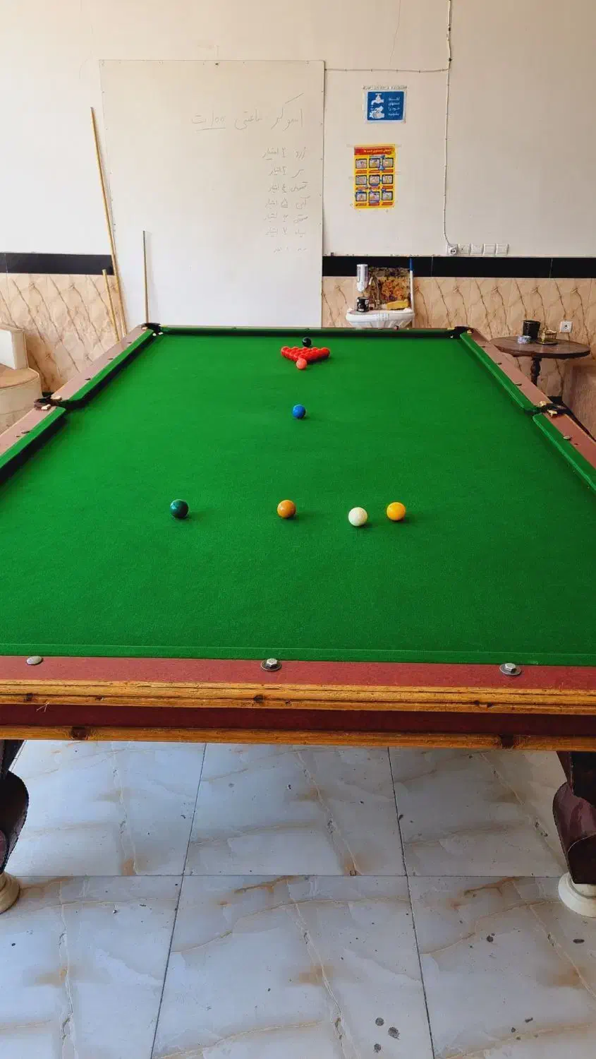 میز اسنوکر به همراه لوازم جانبی|ورزشهای توپی|مهربان, |دیوار