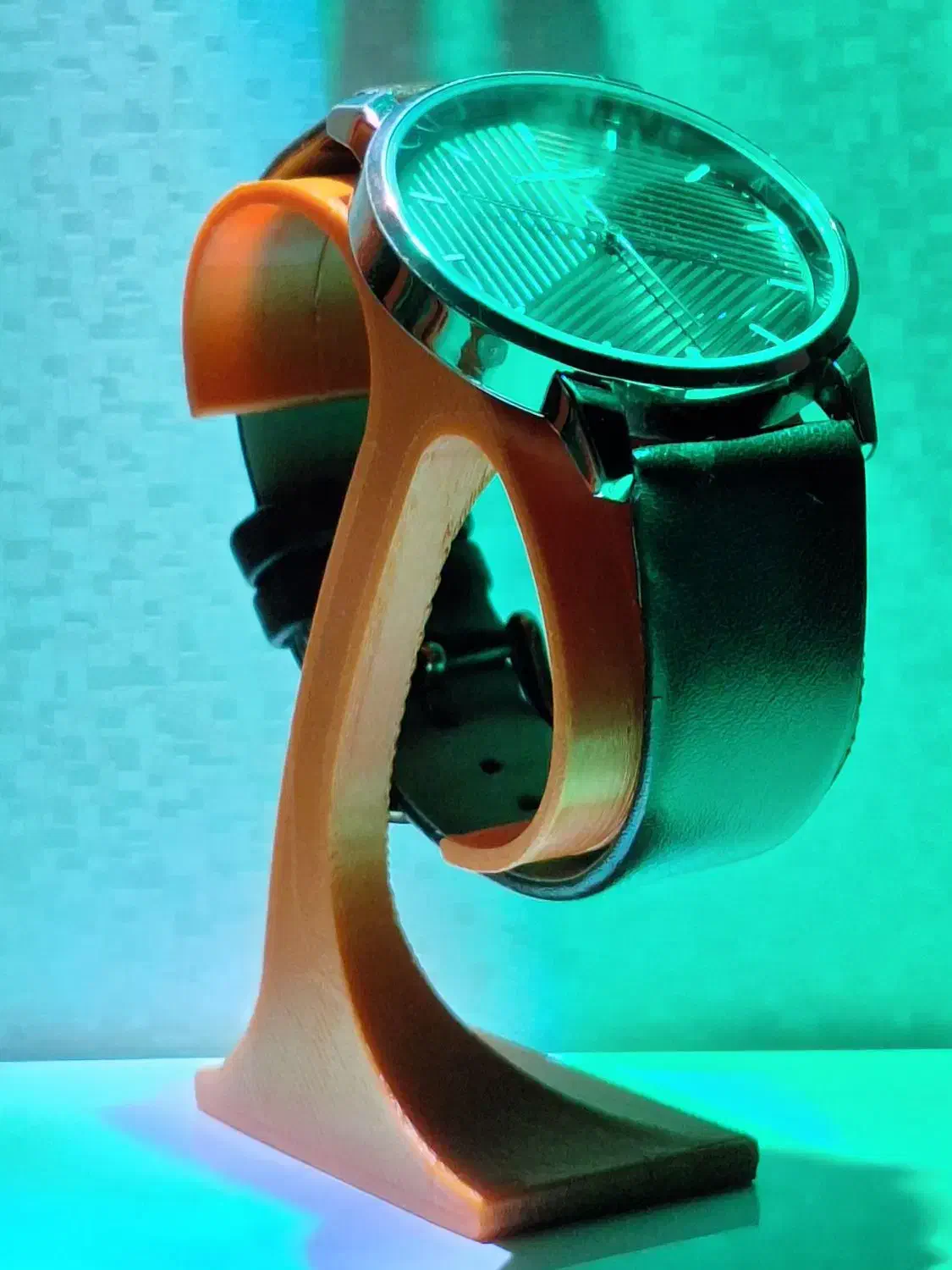 پایه ساعت|کلکسیون و سرگرمی|شیراز, شهرک مهدیه|دیوار