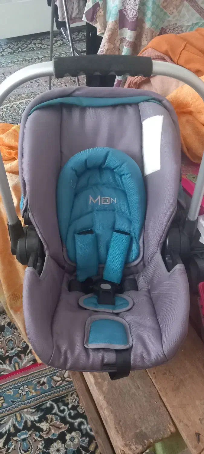 کریر و صندلی ماشین|کالسکه و لوازم جانبی|قائمشهر, |دیوار